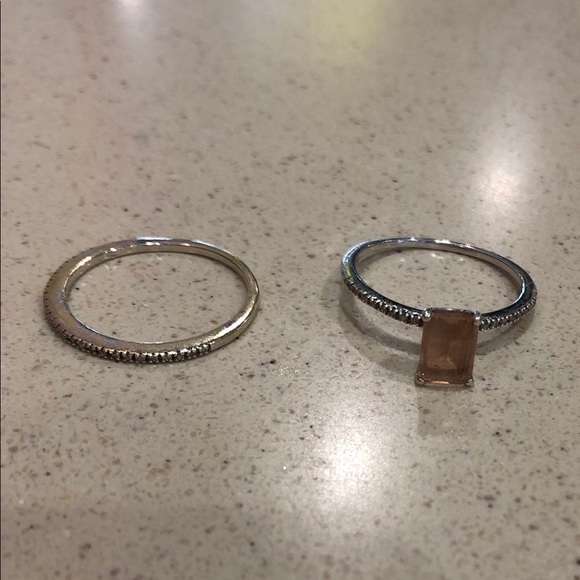 Ring - Picture 2 of 6